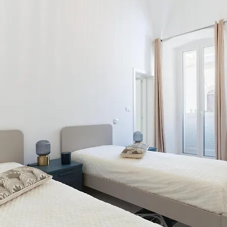 Apartment Thewhiteluxury Collection - Gessicaholidayhomes